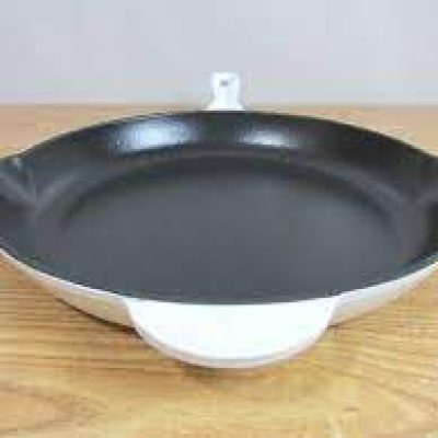 CROFTON 12” CAST IRON SKILLET